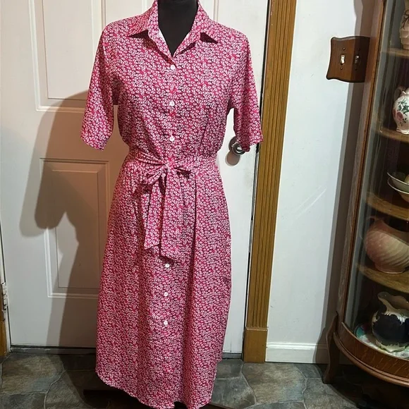 Pink and White Floral Short Sleeve Button Down Tie in the Front Dress Size XL - Picture 1 of 6